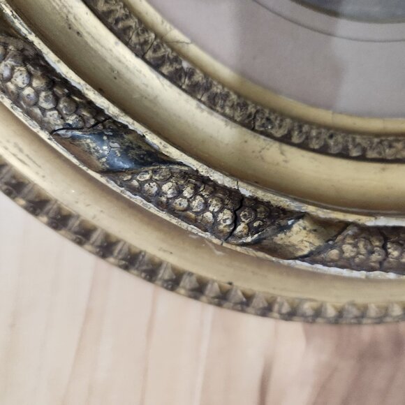 Antique oval picture and frame with information about family on back. - Picture 5 of 8